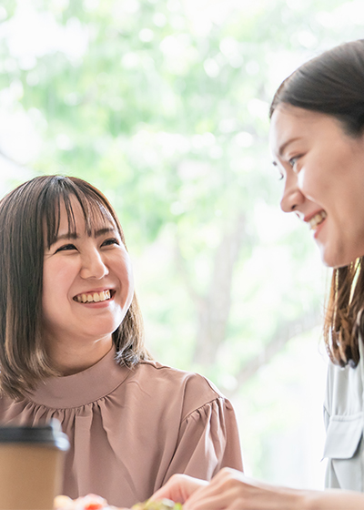 専属キャリアアドバイザーが徹底伴走の画像